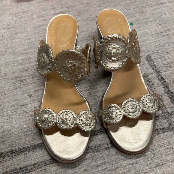 Jack Rogers Lauren Mid-Heel 9.5 Gold - Picture 2 of 6